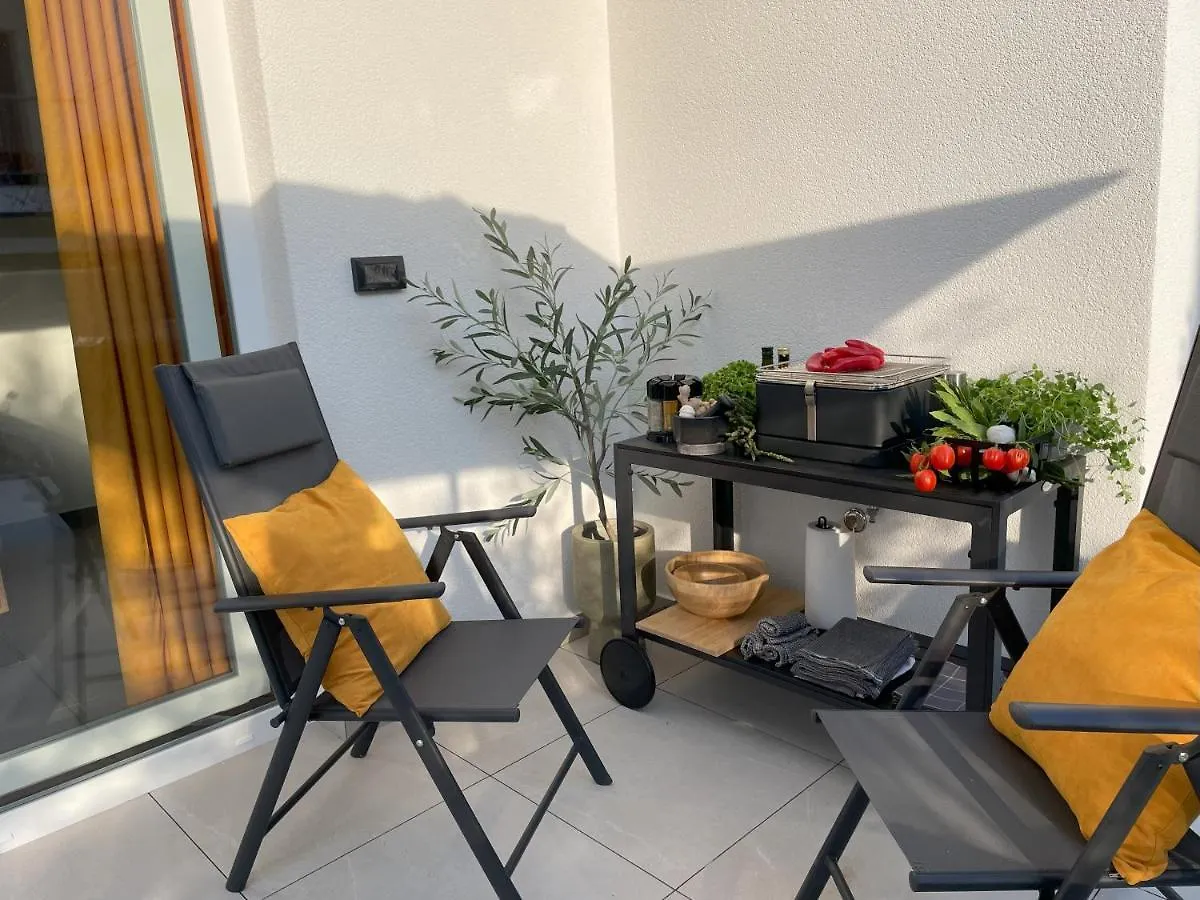 Valkane Beach Apartments Pula