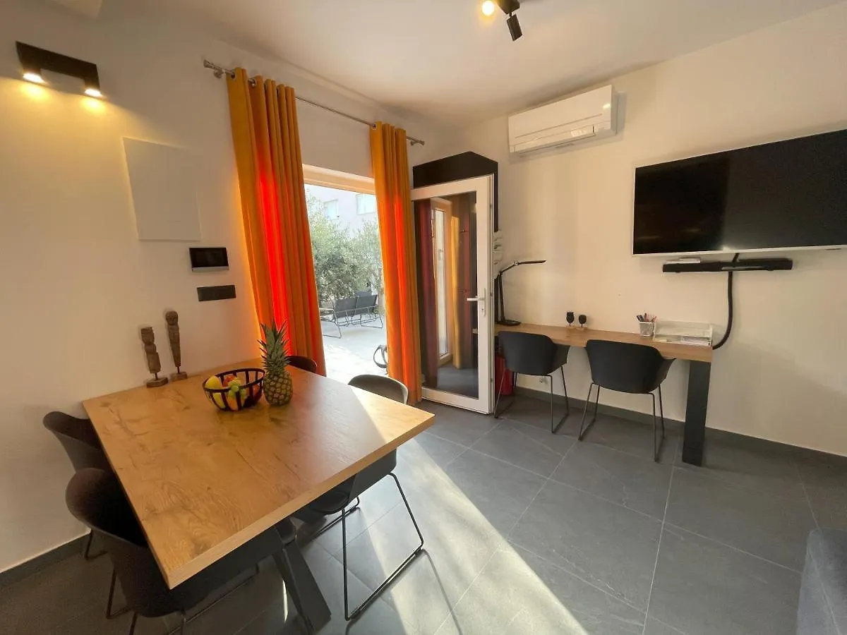 Valkane Beach Apartments Pula Kroatien