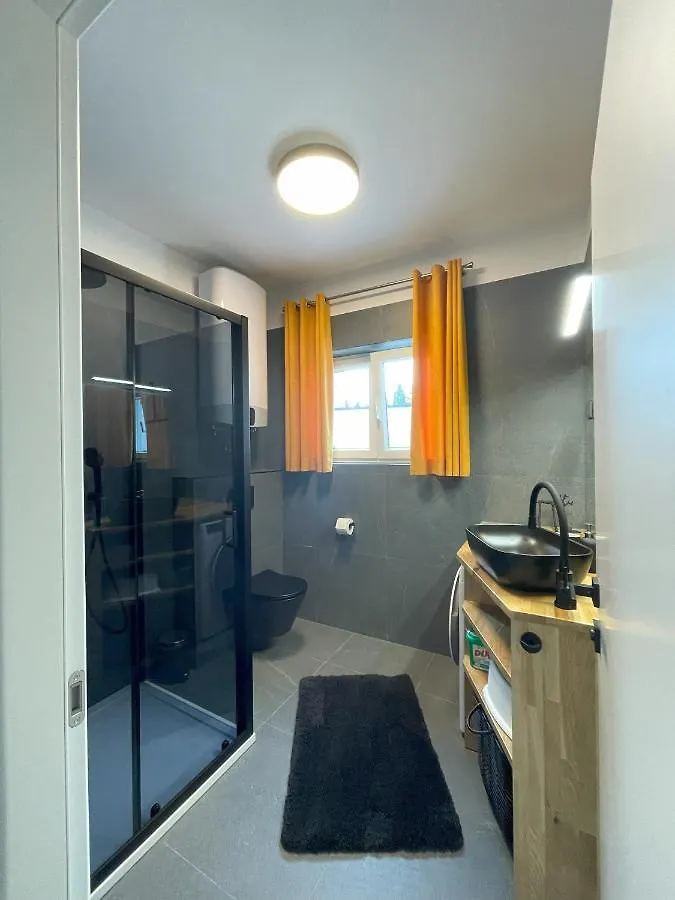 Valkane Beach Apartments Pula
