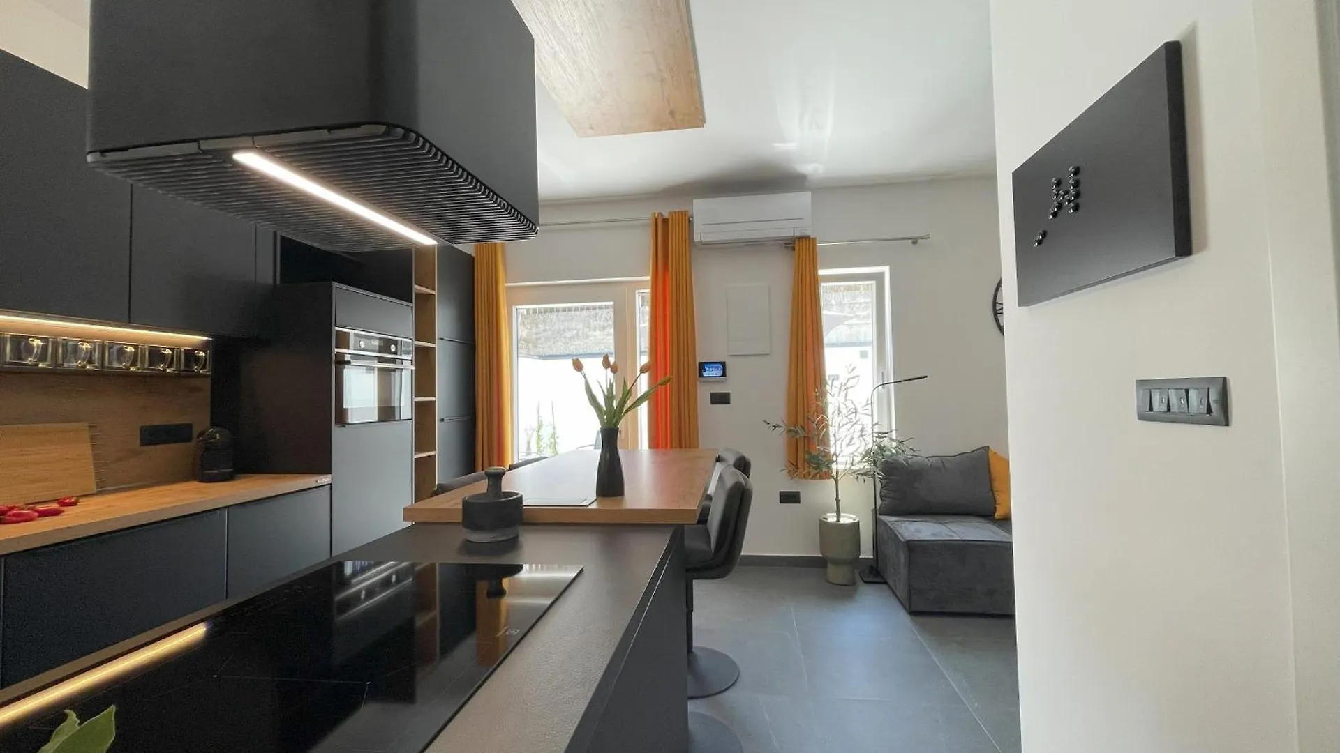 Valkane Beach Apartments Pula 0*,  Kroatien