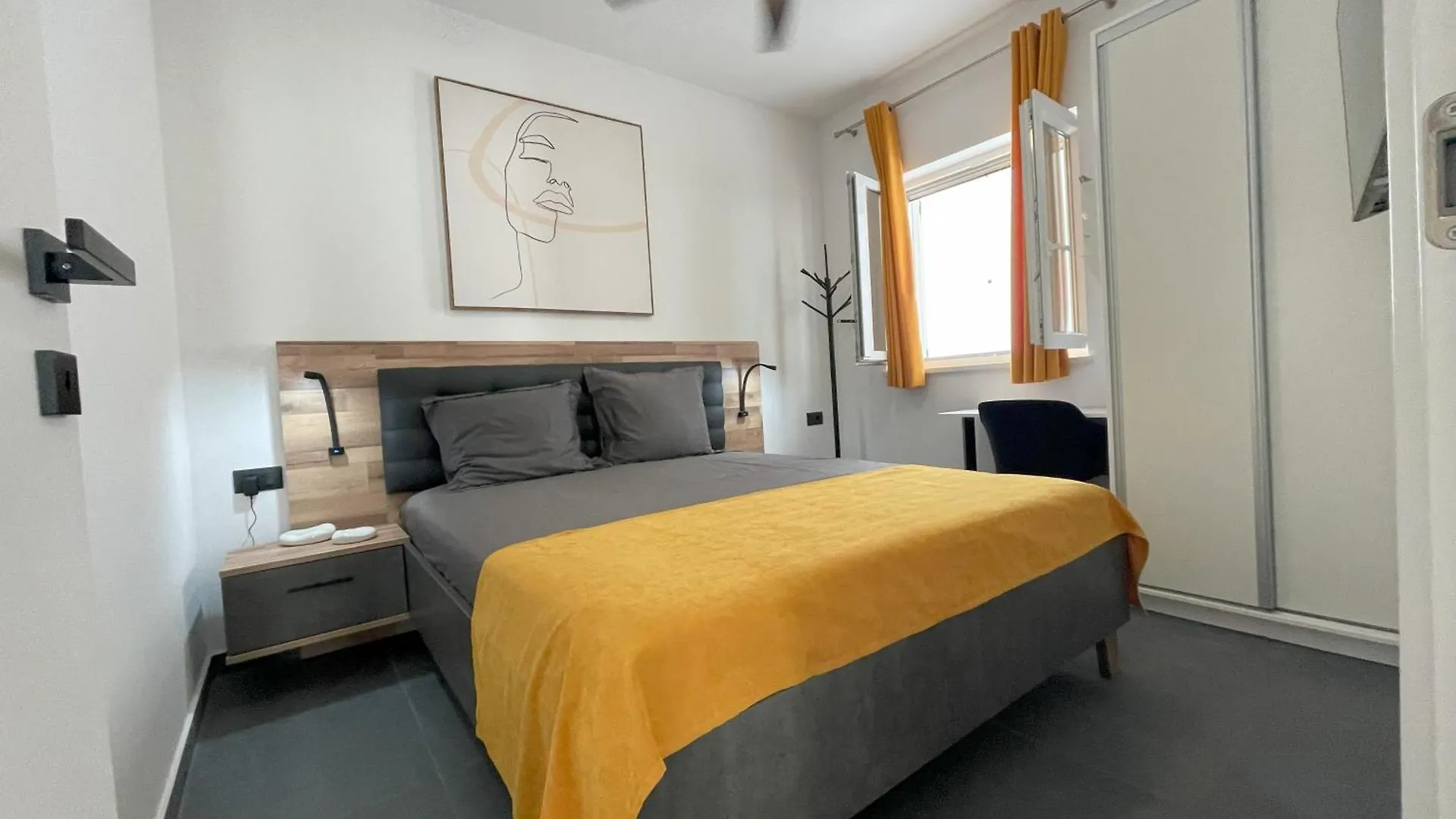 Valkane Beach Apartments Pula